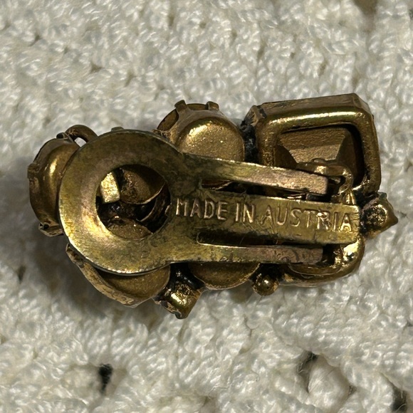 Vintage Austrian Crystal Elegant Golem Metal and Multicolor Earrings - Picture 6 of 6